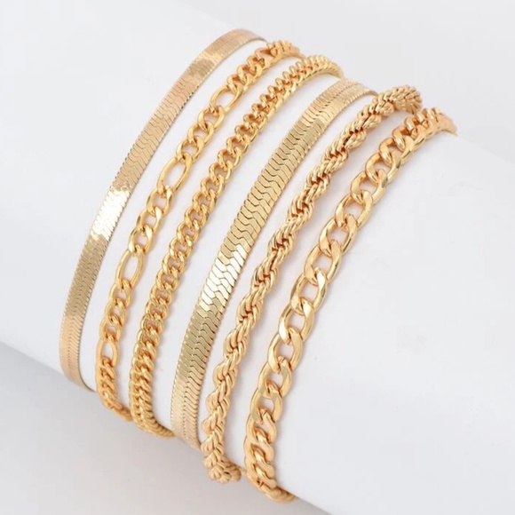 Gold tone chain Bracelet Set - Picture 2 of 4